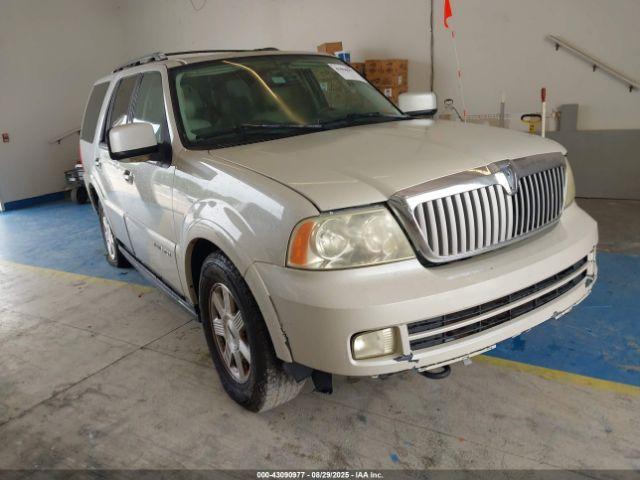  Salvage Lincoln Navigator