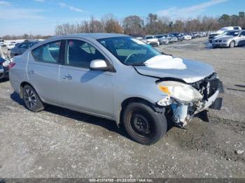  Salvage Nissan Versa