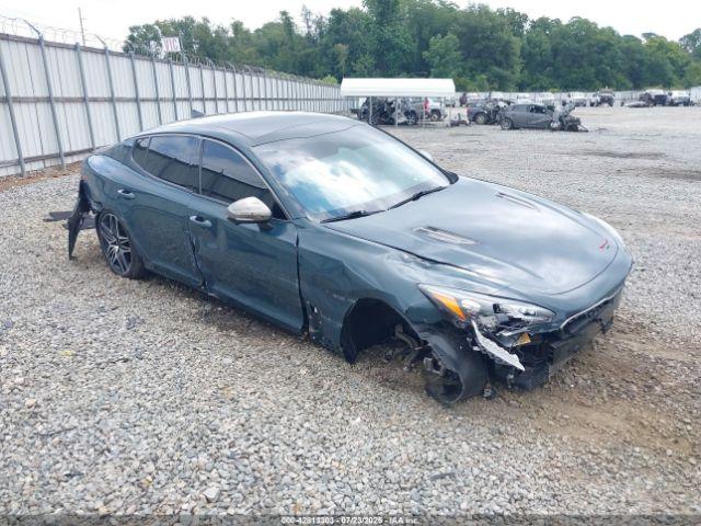  Salvage Kia Stinger