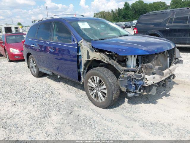  Salvage Nissan Pathfinder