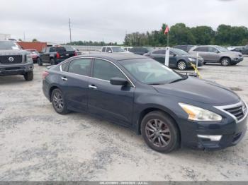  Salvage Nissan Altima