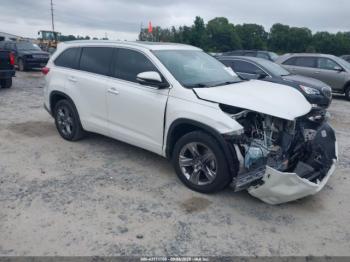  Salvage Toyota Highlander