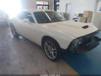  Salvage Dodge Challenger