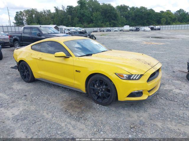  Salvage Ford Mustang