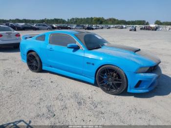  Salvage Ford Mustang