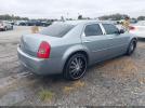 Chrysler 300c Image 5