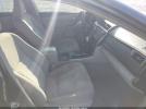 Toyota Camry Le Image 9