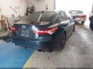 Toyota Camry Se Image 2