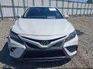 Toyota Camry Se Image 14