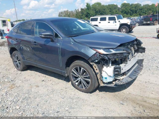  Salvage Toyota Venza