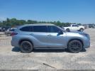 Toyota Highlander Xle Image 16