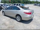 Toyota Camry Le Image 2