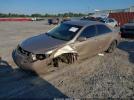 Toyota Camry Le Image 3