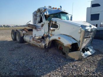  Salvage Freightliner Sd122