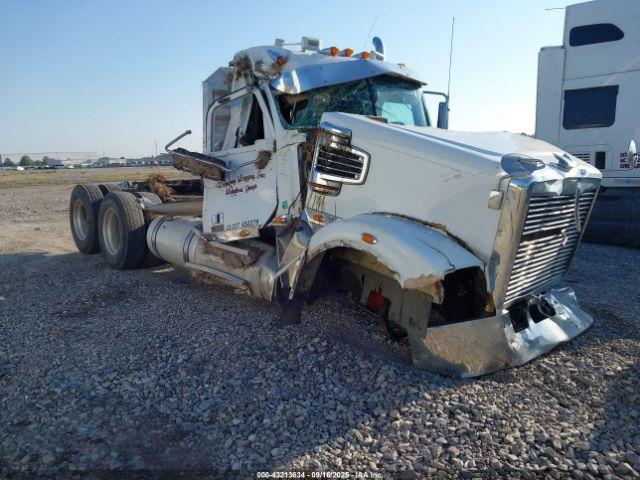  Salvage Freightliner Sd122