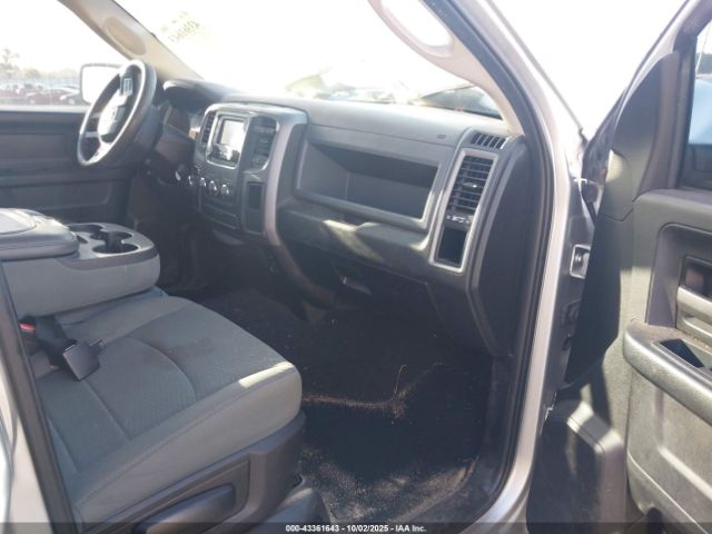 Ram 1500 Express  4x2 5'7 Box Image 12