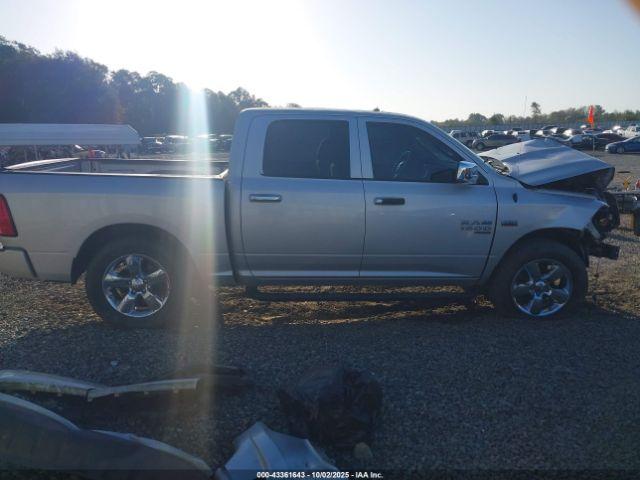 Ram 1500 Express  4x2 5'7 Box Image 10