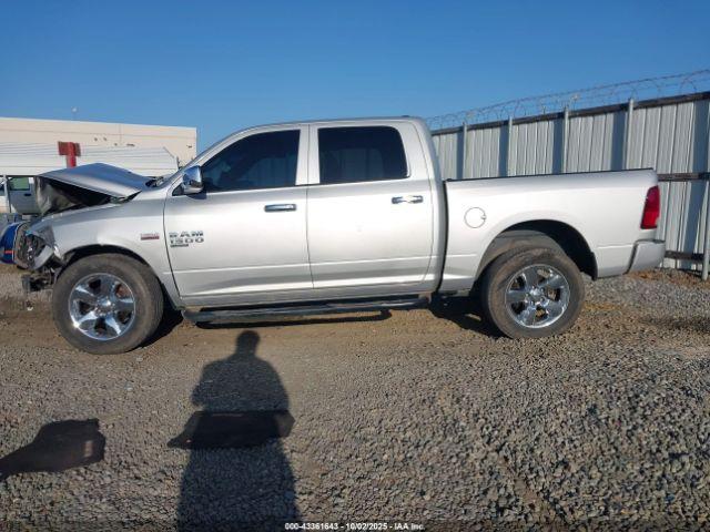Ram 1500 Express  4x2 5'7 Box Image 15