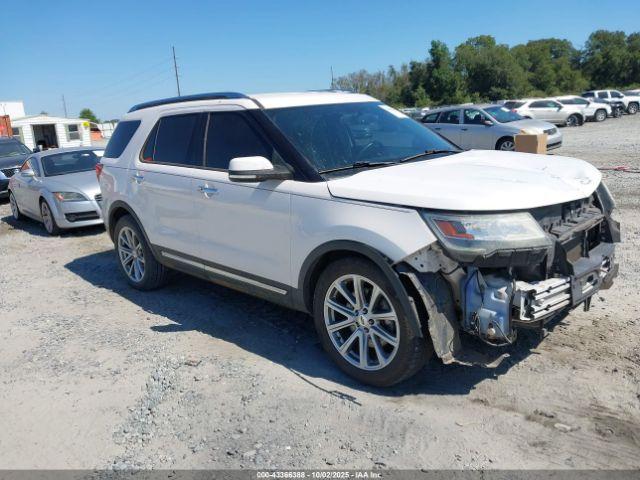  Salvage Ford Explorer