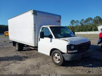  Salvage General Motors Savana Cutaway