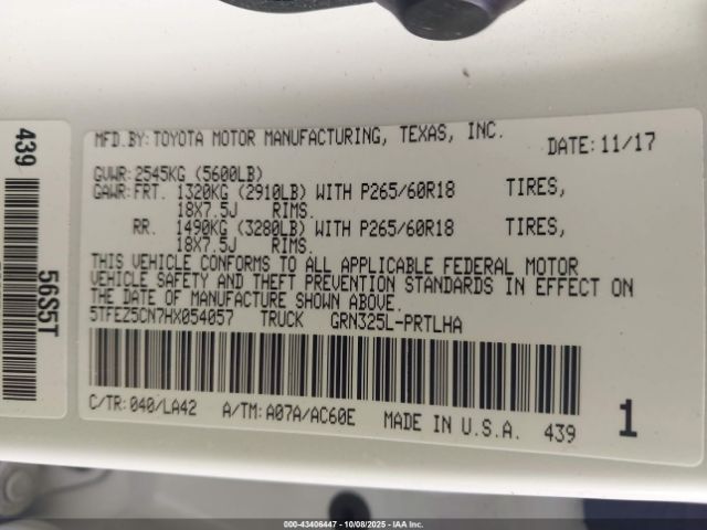 Toyota Tacoma Limited Image 11