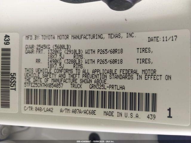 Toyota Tacoma Limited Image 11