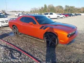  Salvage Dodge Challenger