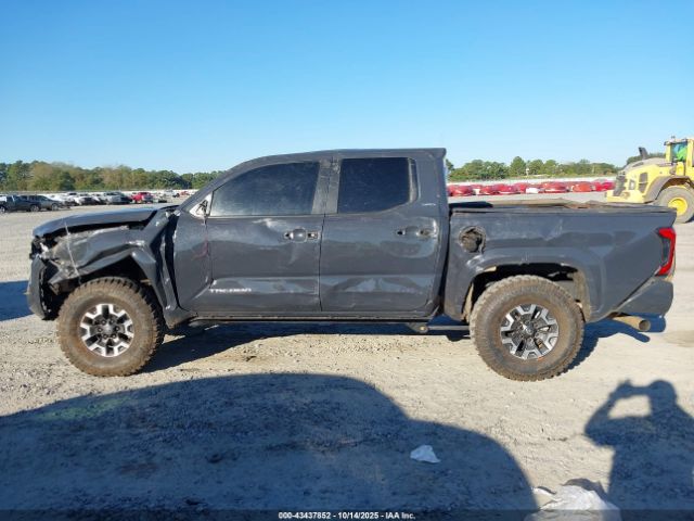 Toyota Tacoma Sr5 Image 16