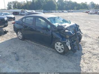  Salvage Nissan Versa