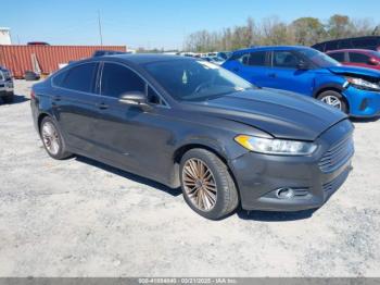  Salvage Ford Fusion