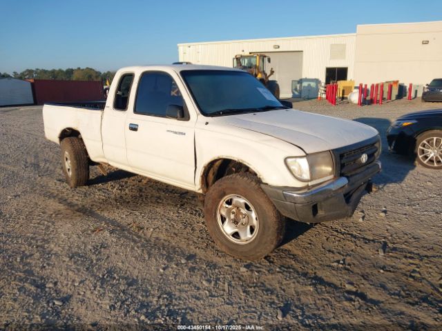 Toyota Tacoma Prerunner Image 1