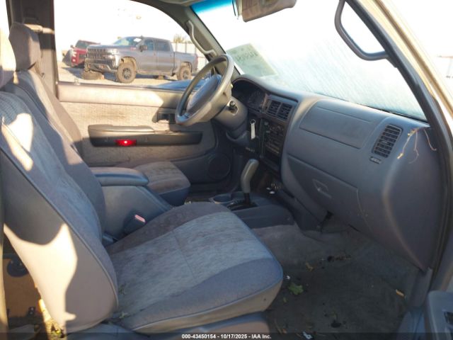 Toyota Tacoma Prerunner Image 11