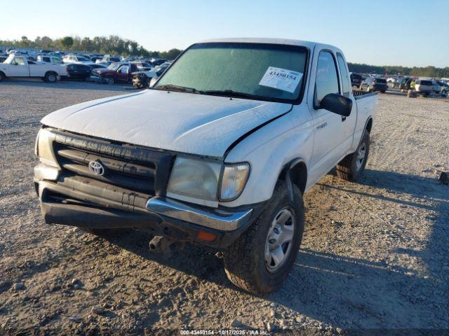 Toyota Tacoma Prerunner Image 7