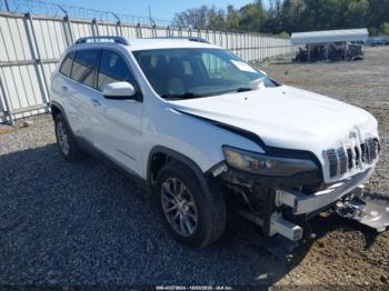  Salvage Jeep Cherokee