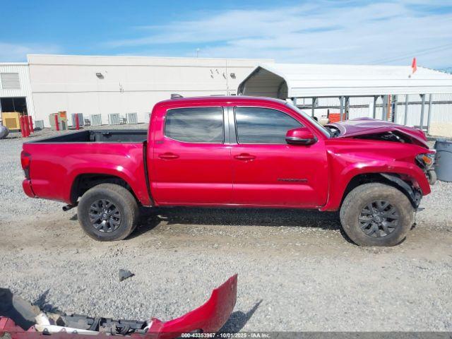 Toyota Tacoma Sr5 V6 Image 14
