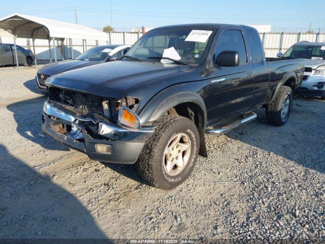 Toyota Tacoma Prerunner V6 Image 3