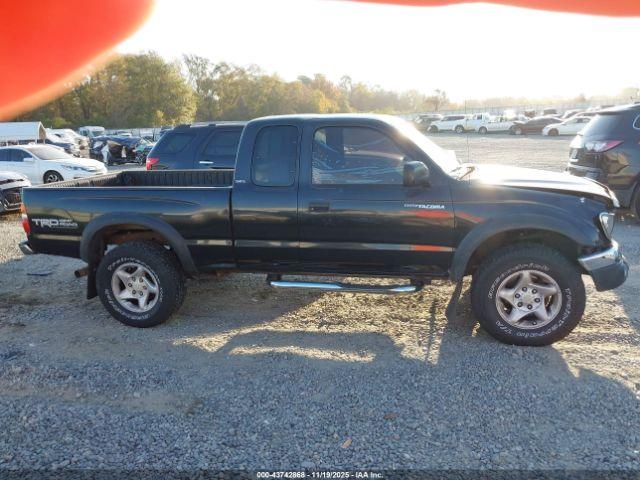 Toyota Tacoma Prerunner V6 Image 16