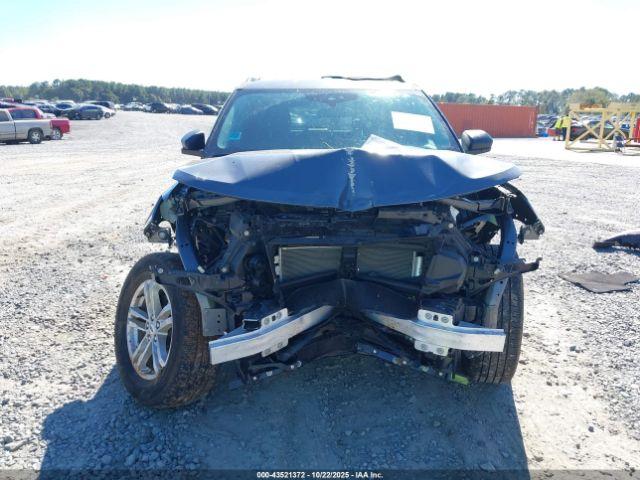 Ford Explorer Xlt Image 15