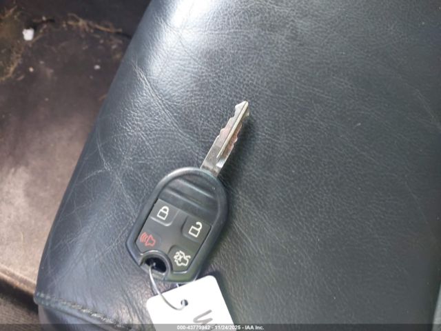 Ford Explorer Xlt Image 11