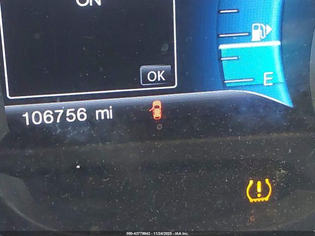 Ford Explorer Xlt Image 9