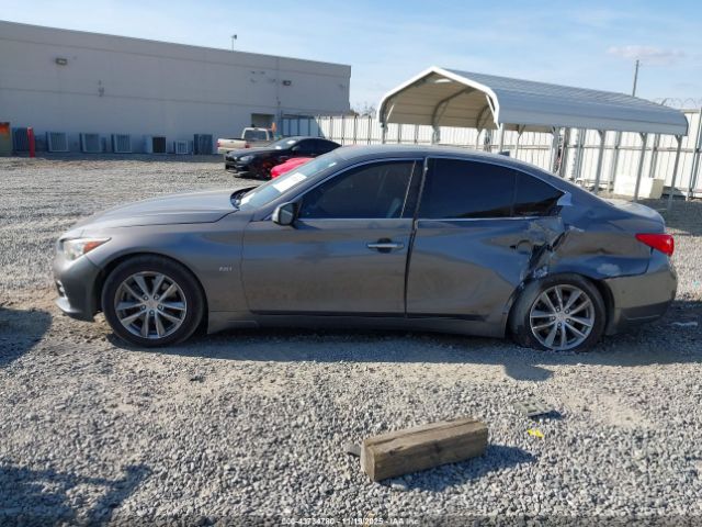 INFINITI Q50 2.0t Premium Image 16