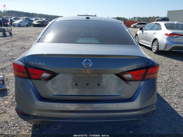 Nissan Altima Sv Fwd Image 15