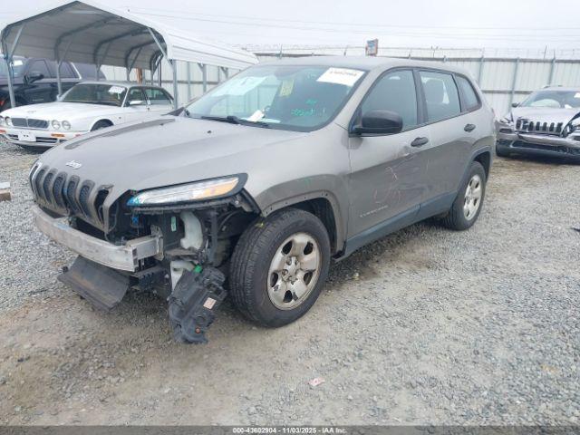 Jeep Cherokee Sport 4x4 Image 7