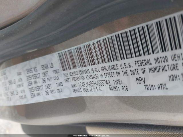 Jeep Cherokee Sport 4x4 Image 8