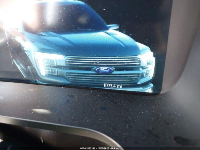 Ford F-150 Xlt Image 13