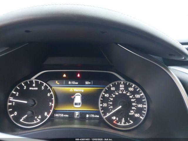 Nissan Murano Platinum Image 14