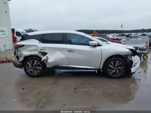 Nissan Murano Platinum Image 6