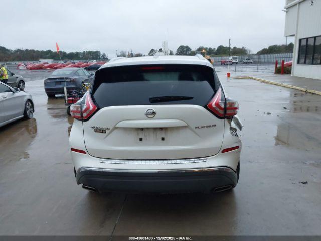 Nissan Murano Platinum Image 9