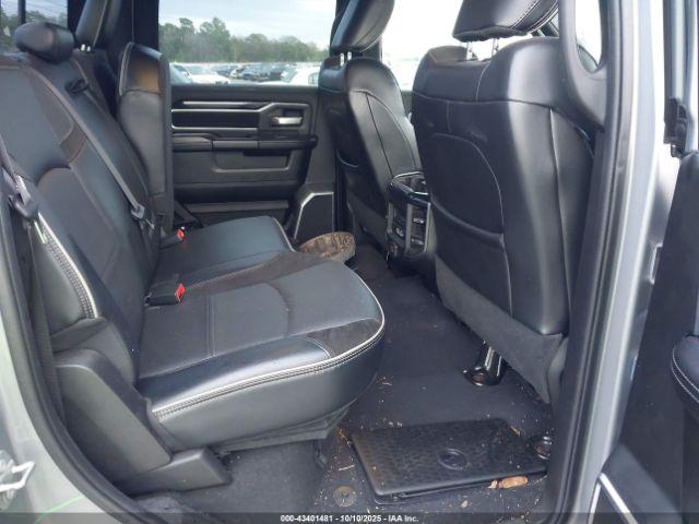 Ram 3500 Laramie  4x4 8' Box Image 4