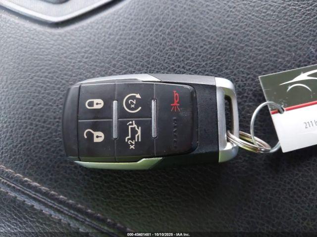 Ram 3500 Laramie  4x4 8' Box Image 11